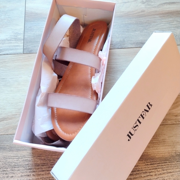 JustFab Shoes - JustFab | Taupe and Cognac strappy sandal, Size 10